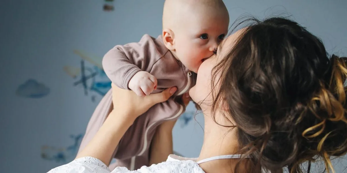 Lista com 77 melhores comentários para fotos de bebê
